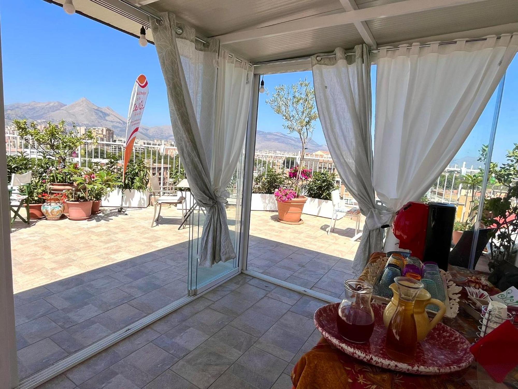 Lealbe Di Sicilia Acomodação com café da manhã Palermo Exterior foto